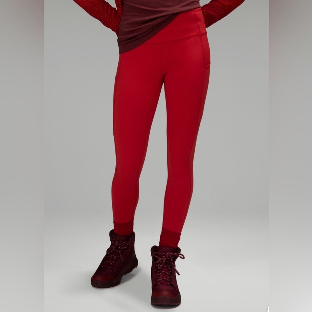 Lululemon Team Canada Fast and Free High-Rise Tight 28" Red | Size 8
